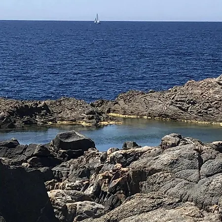 Moderne Avec Jardin à - 90m² - Vue Magnifique