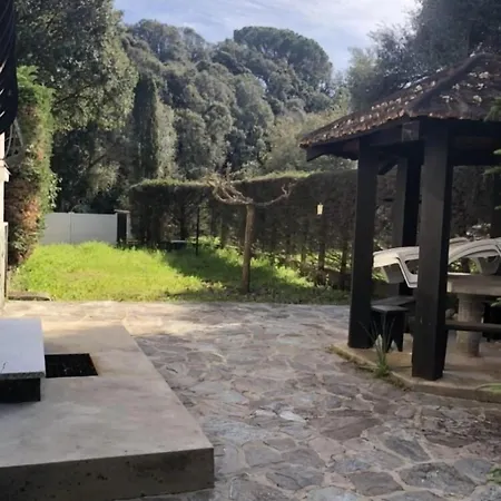 Moderne Avec Jardin à - 90m² - Vue Magnifique Coggia