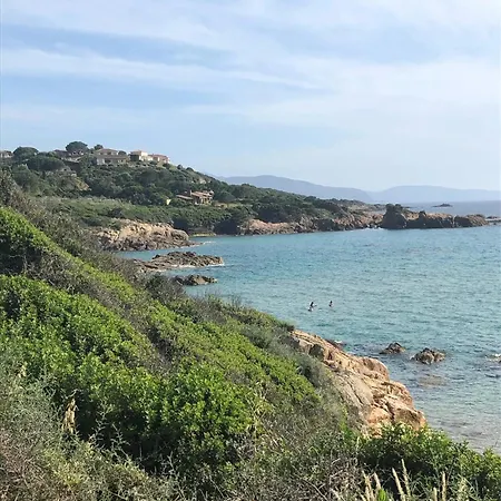 Moderne Avec Jardin à - 90m² - Vue Magnifique *